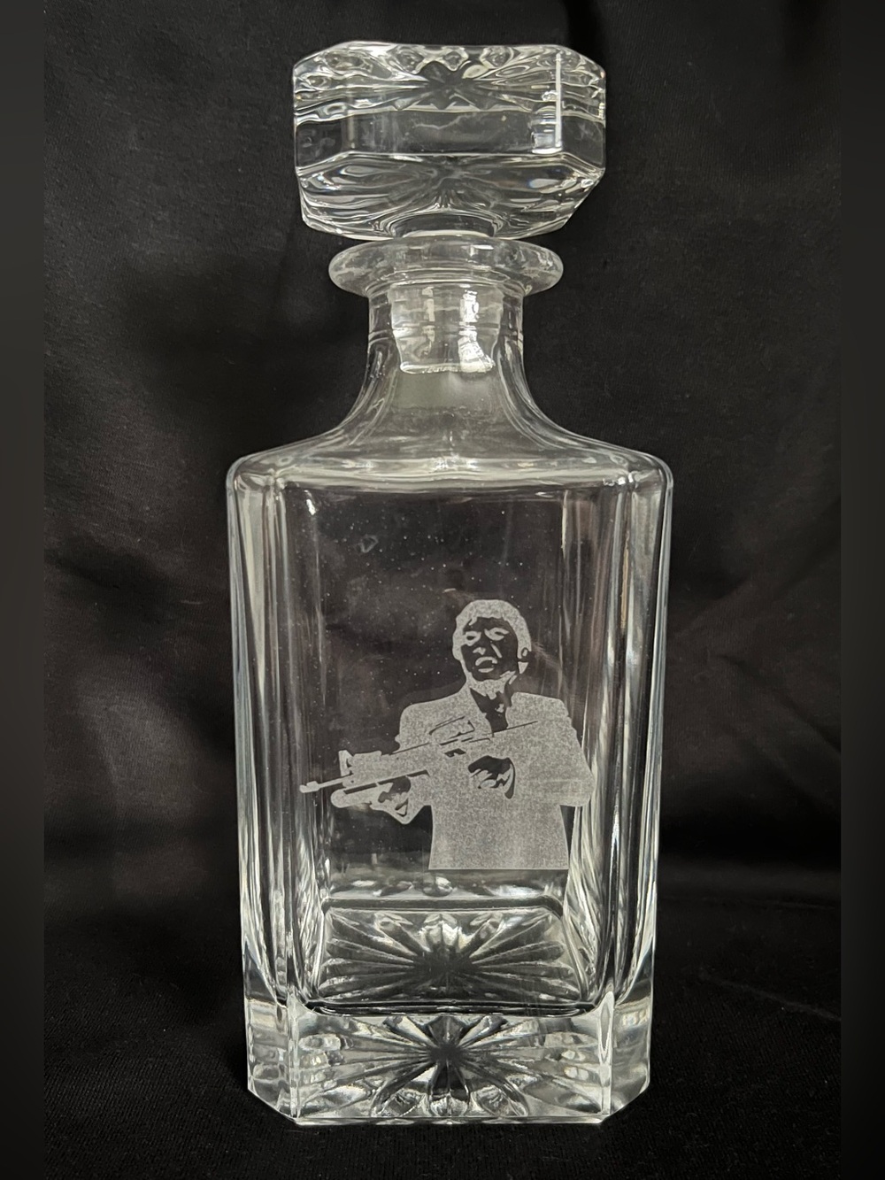 Al Pacino as Scarface, Abby Smith Engraved Glass Decanter w/ Stopper